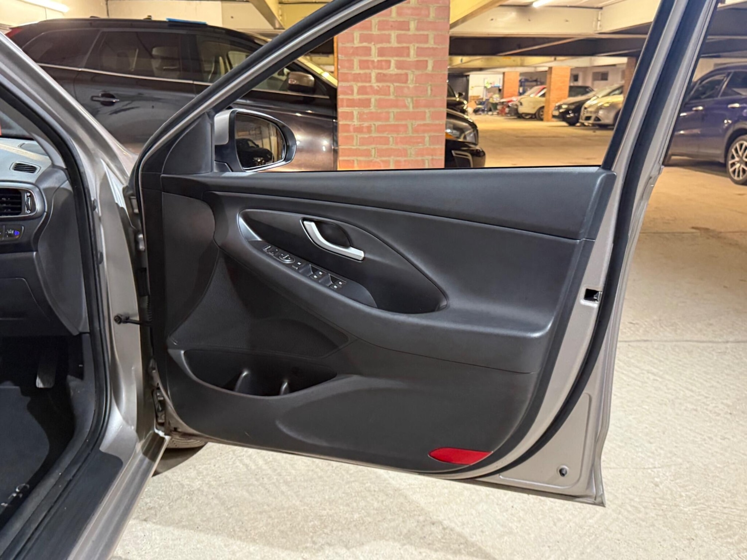 Used Hyundai i30 2018 for sale - 77305627: Photo 32