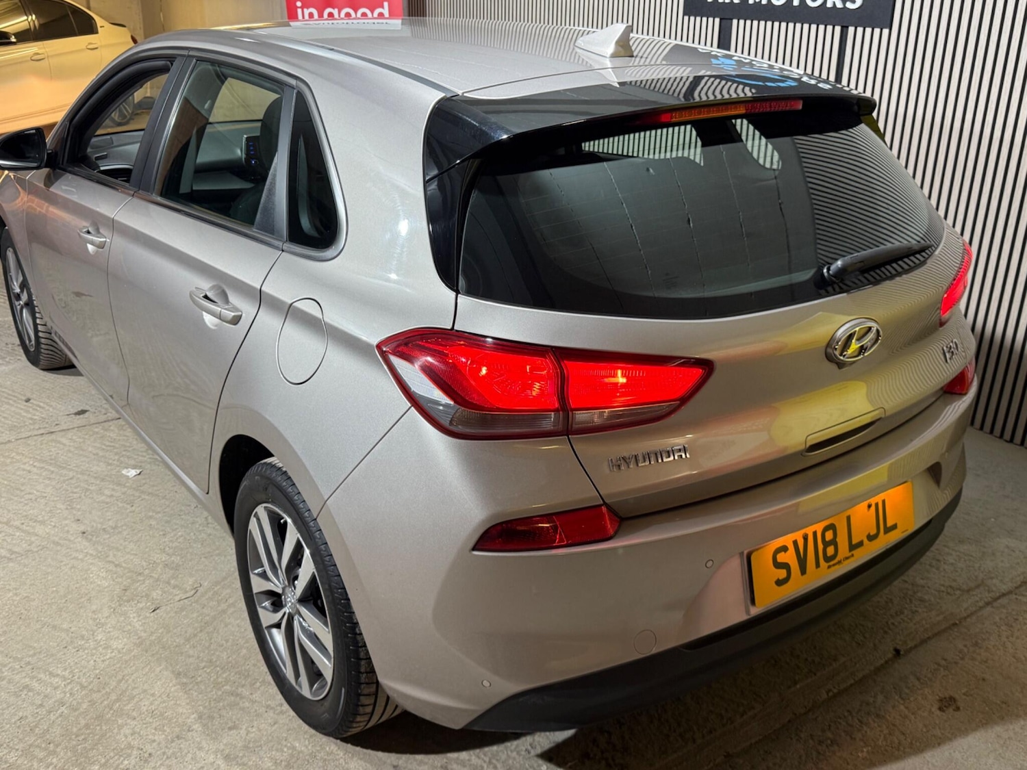 Used Hyundai i30 2018 for sale - 77305627: Photo 4