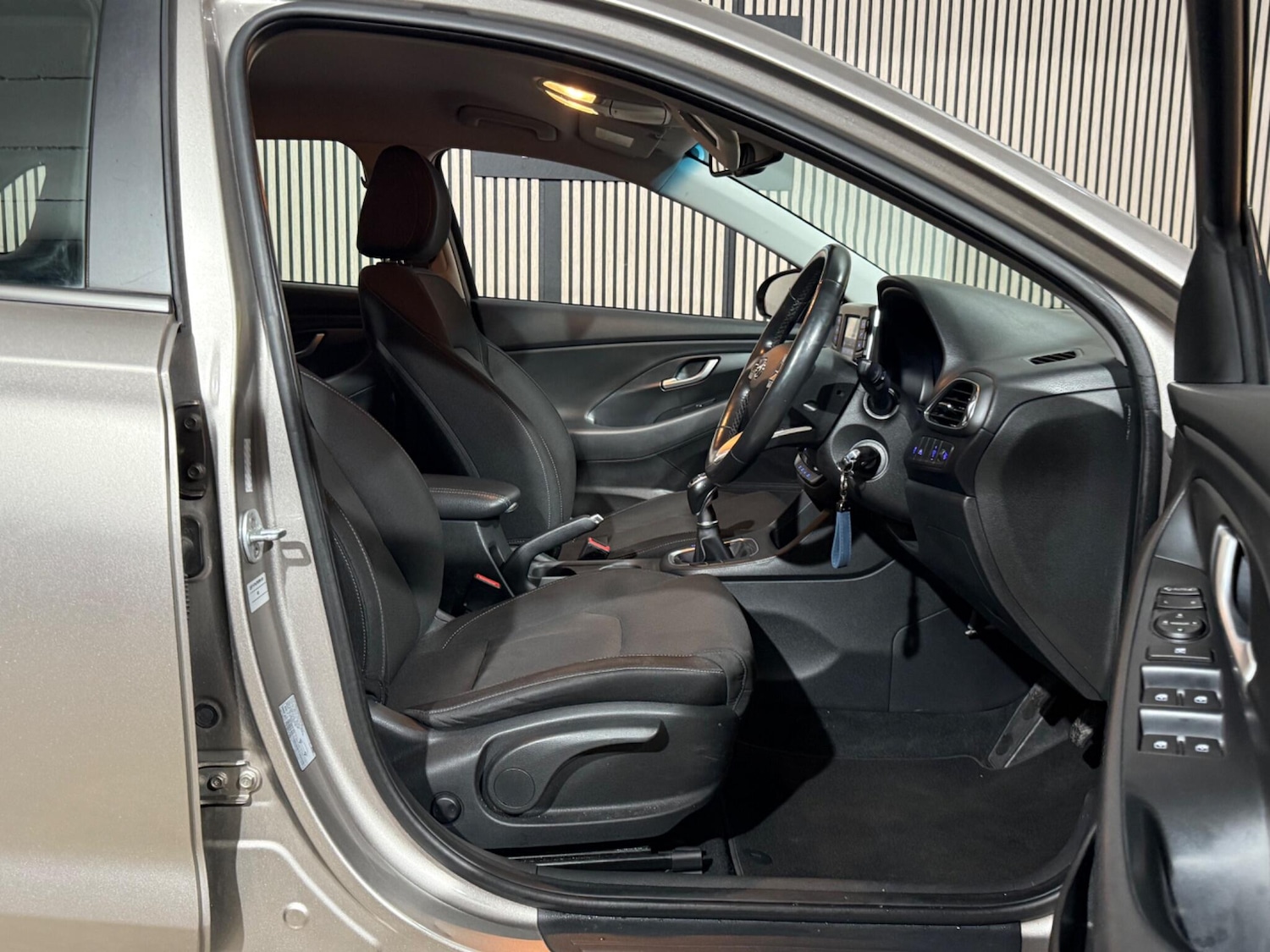 Used Hyundai i30 2018 for sale - 77305627: Photo 49