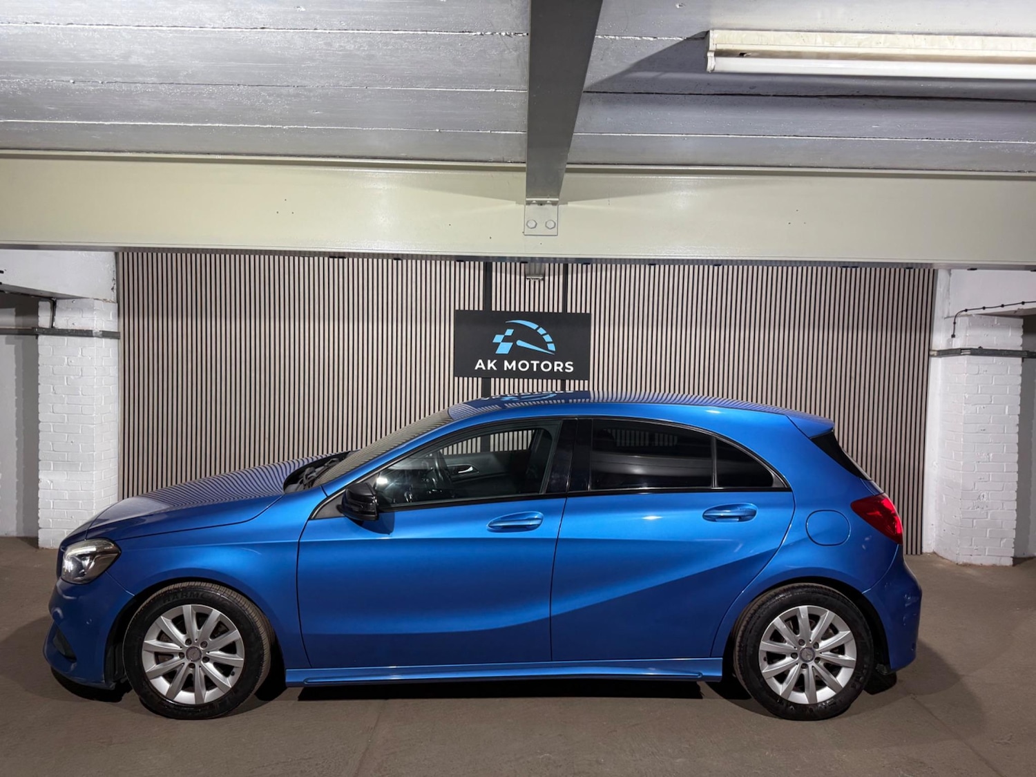 Used Mercedes-Benz A-Class 2015 for sale - 76988243: Photo 5