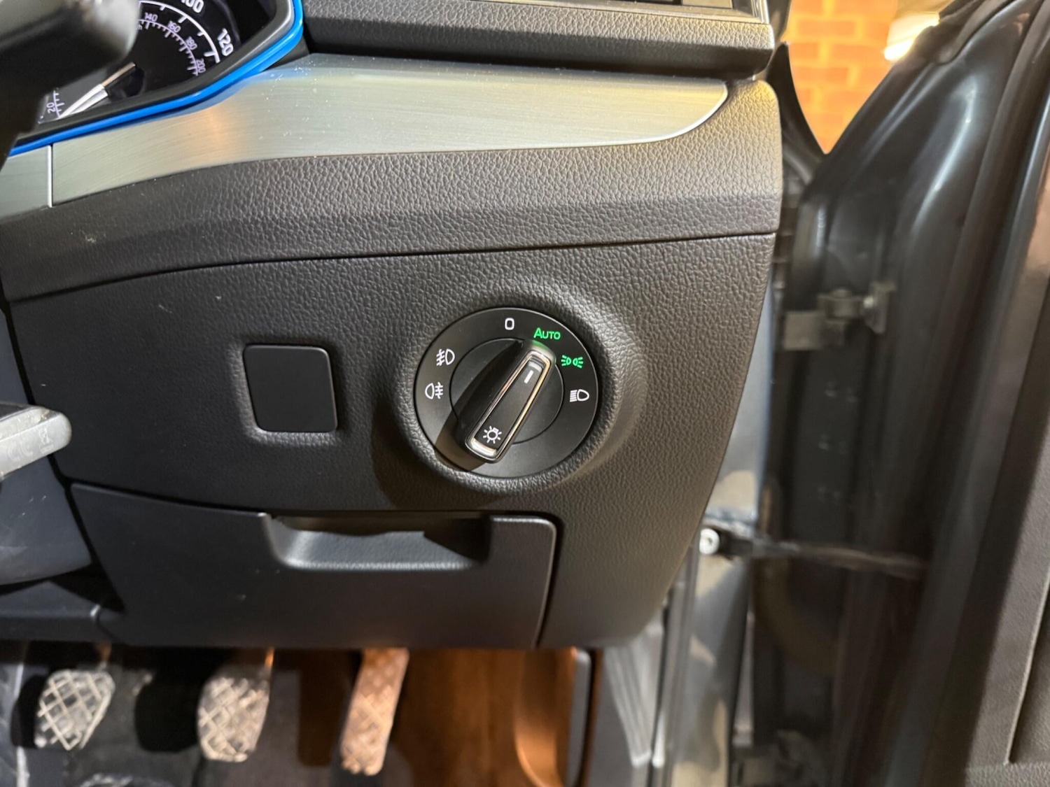 Used Skoda Superb for sale - 77067206: Photo 21