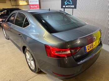 Used Skoda Superb 2019 for sale - 77067206: Photo