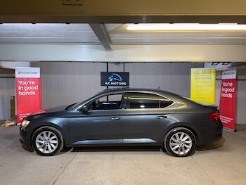 Used Skoda Superb 2019 for sale - 77067206: Photo