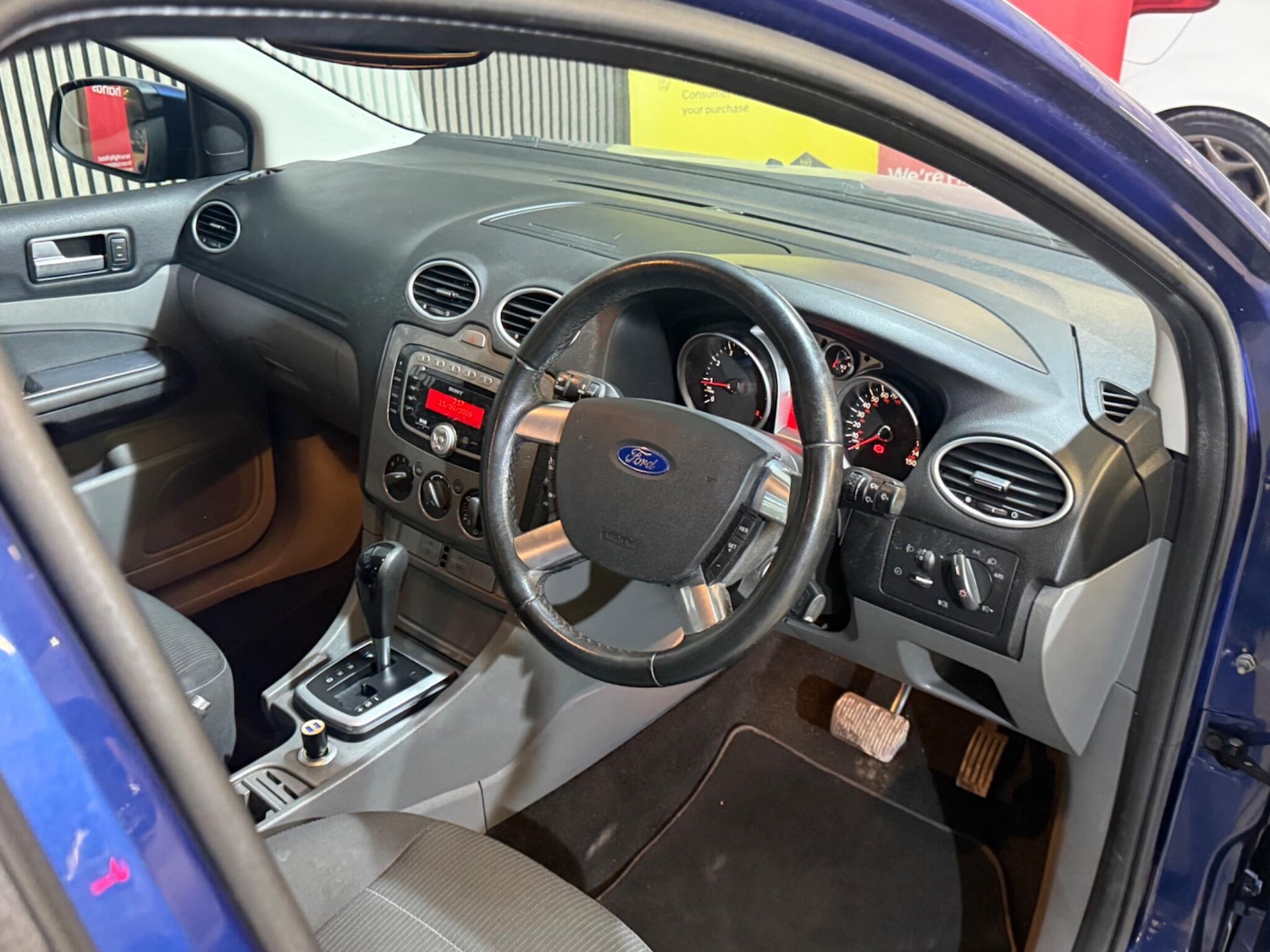 Used Ford Focus 2009 for sale - 77898261: Photo 18