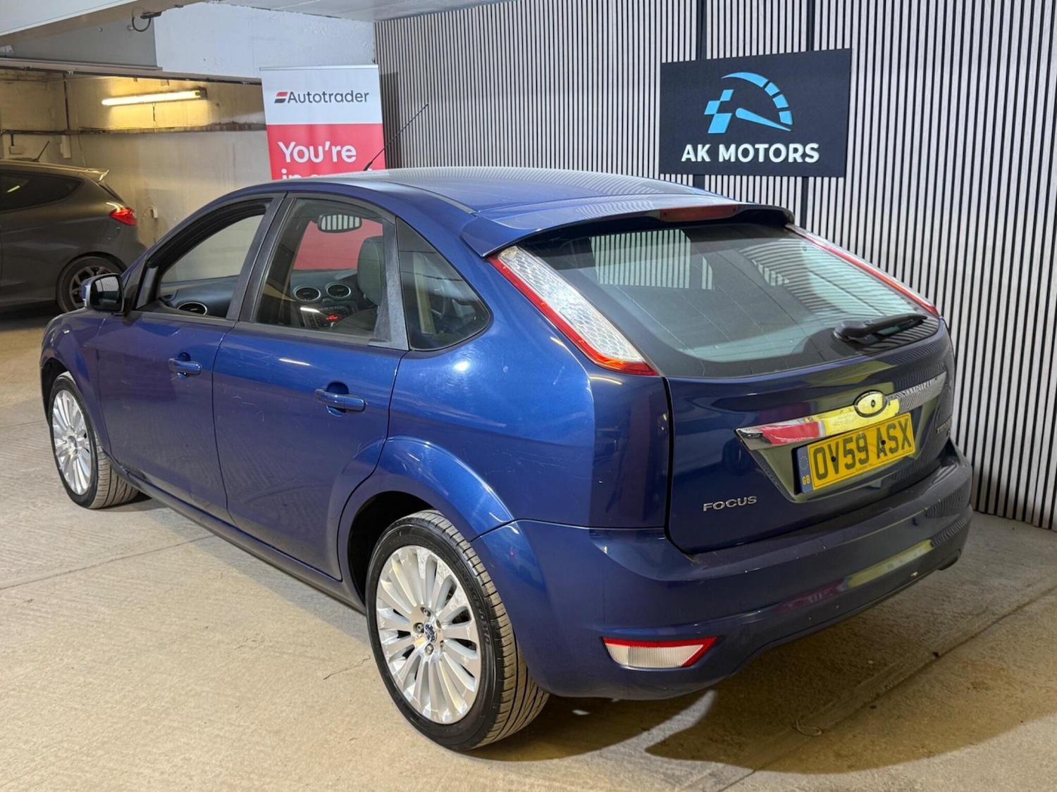 Used Ford Focus 2009 for sale - 77898261: Photo 2