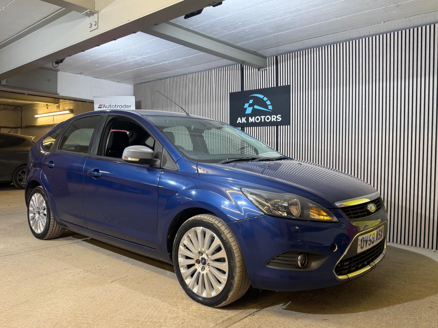 Used Ford Focus 2009 for sale - 77898261: Photo 9