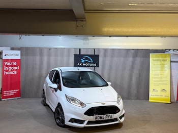 Used Ford Fiesta 2015 for sale - 78946747: Photo