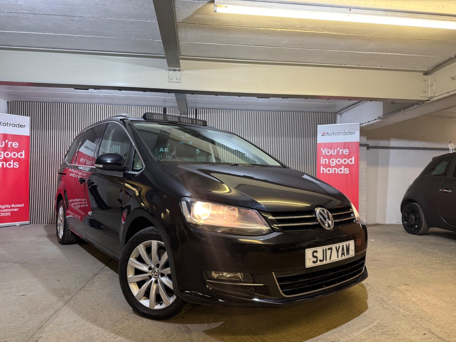 Used Volkswagen Sharan 2017 for sale - 76425694: Photo 2