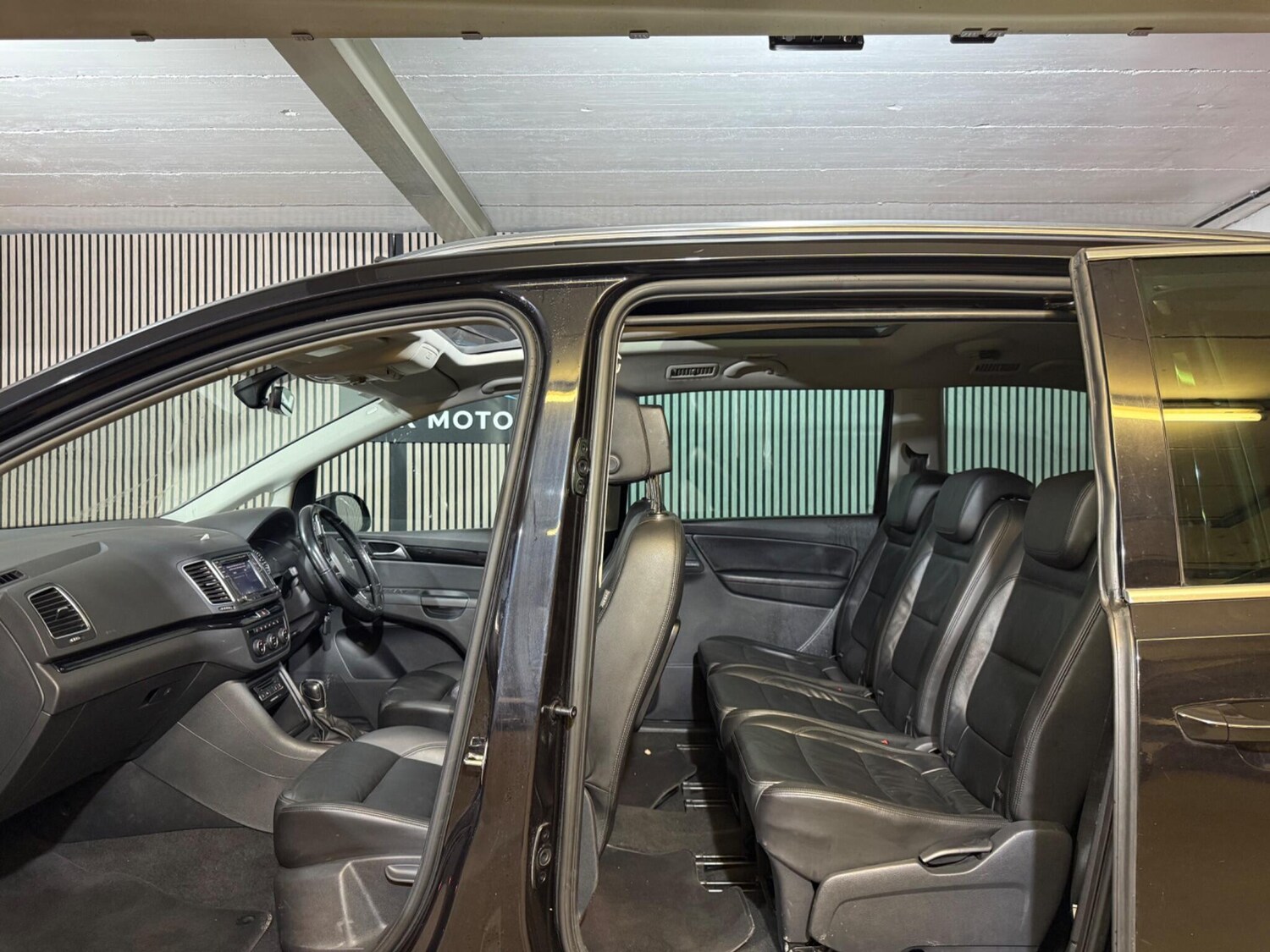 Used Volkswagen Sharan 2017 for sale - 76425694: Photo 29