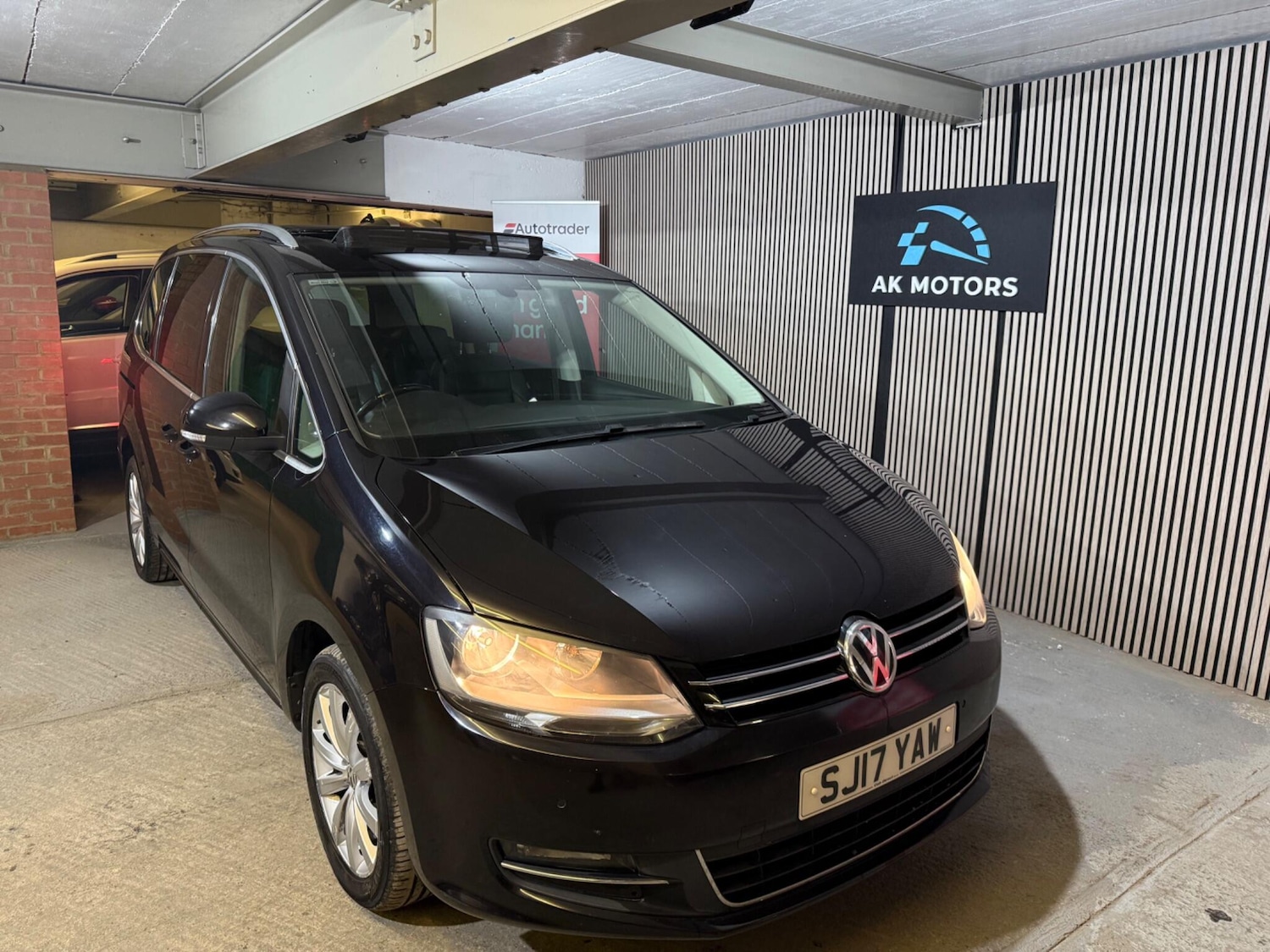 Used Volkswagen Sharan 2017 for sale - 76425694: Photo 6