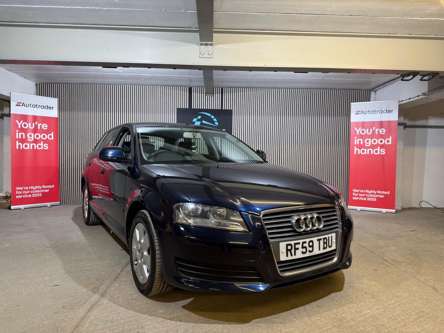 Used Audi A3 2010 for sale - 76446386: Photo 2