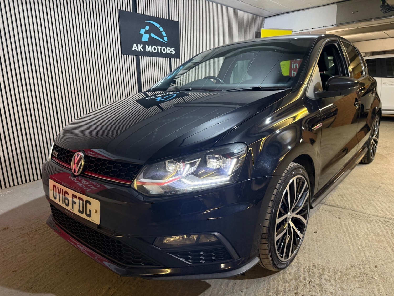 Used Volkswagen Polo for sale - 76997025: Photo 10