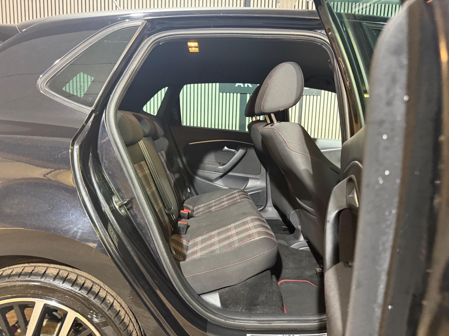 Used Volkswagen Polo for sale - 76997025: Photo 25