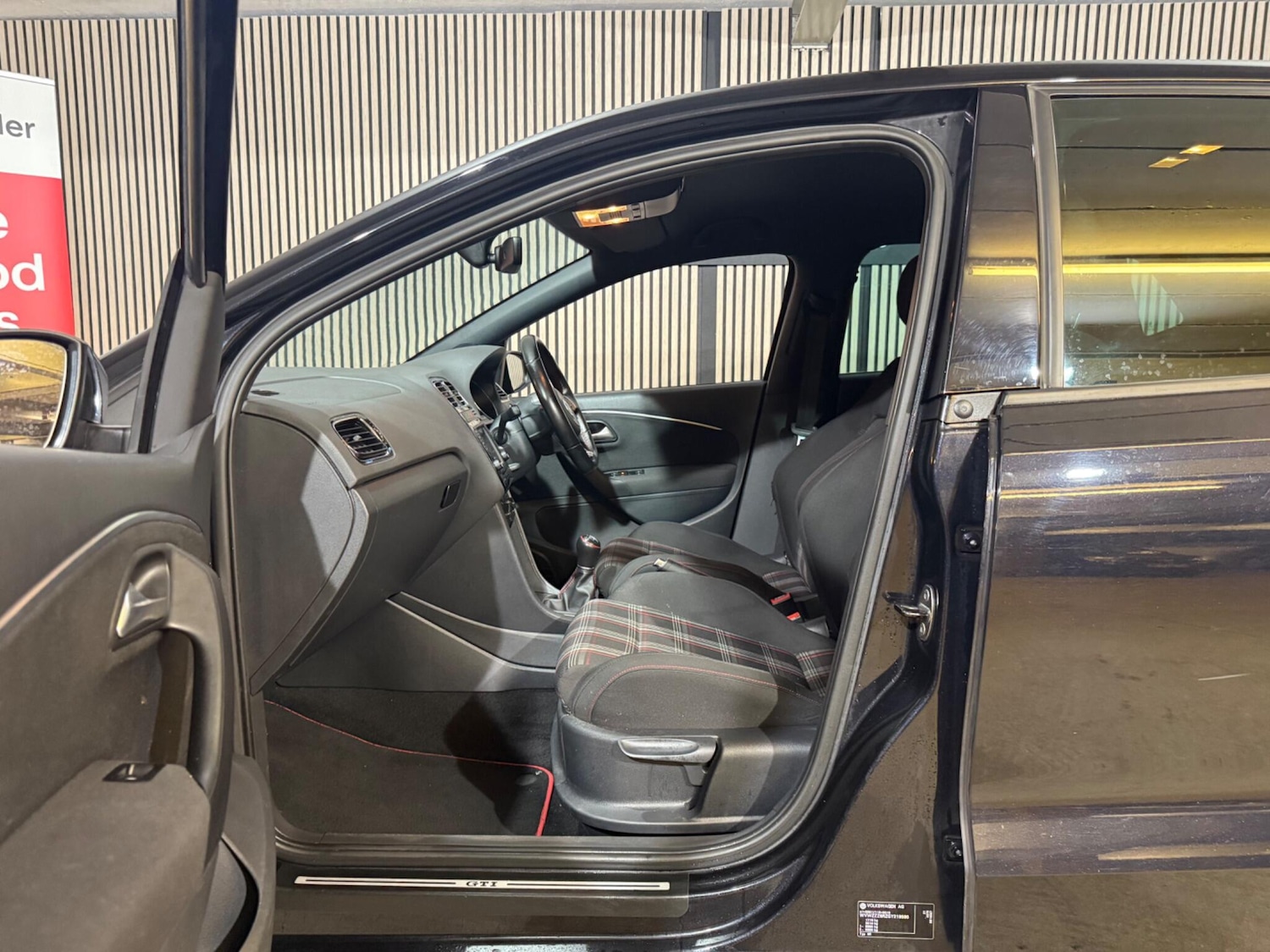 Used Volkswagen Polo for sale - 76997025: Photo 40