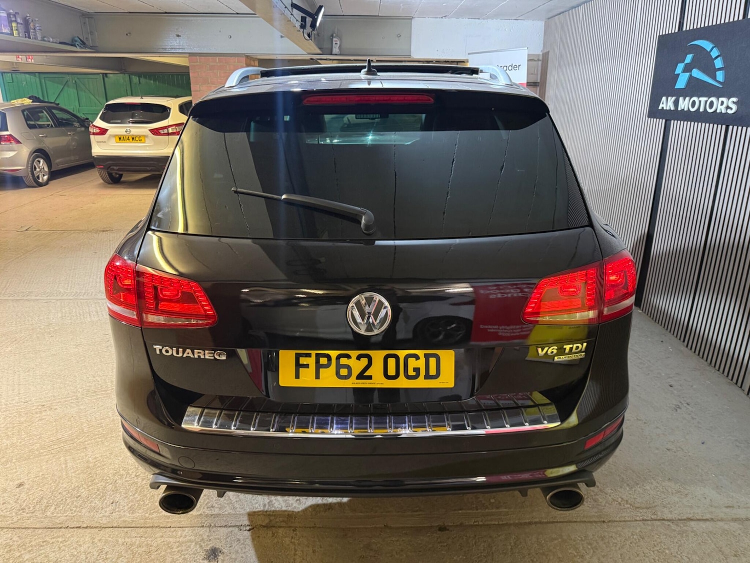 Used Volkswagen Touareg 2012 for sale - 77957925: Photo 16