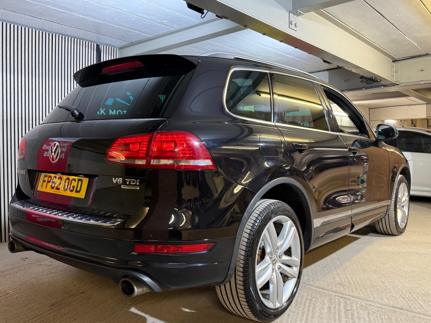 Used Volkswagen Touareg 2012 for sale - 77957925: Photo 19