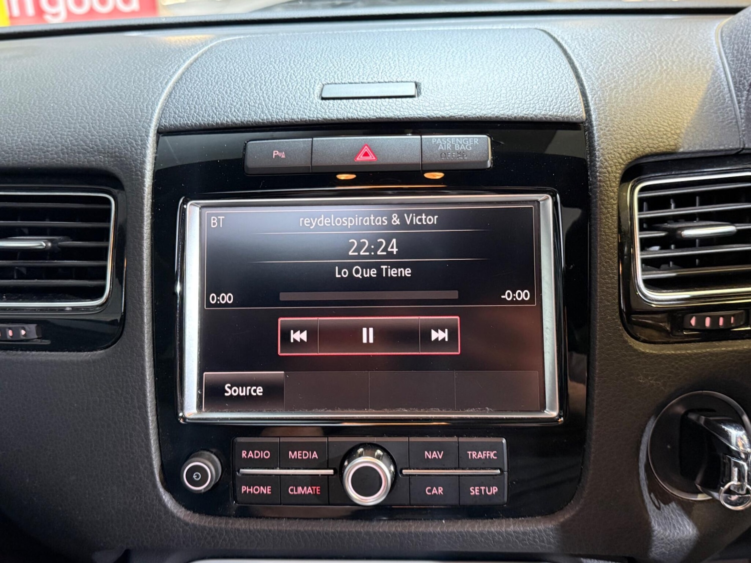 Used Volkswagen Touareg 2012 for sale - 77957925: Photo 36