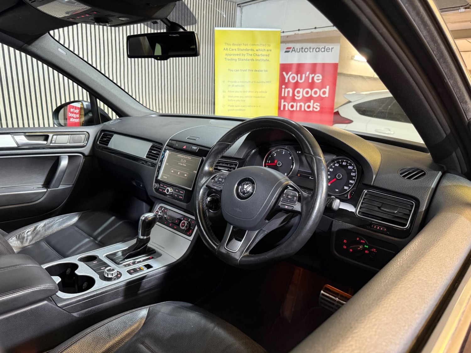 Used Volkswagen Touareg 2012 for sale - 77957925: Photo 47