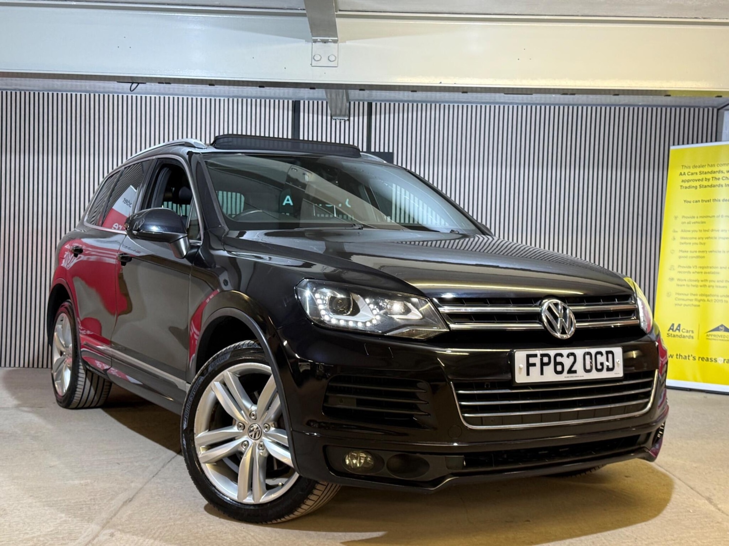 Used Volkswagen Touareg 2012 for sale - 77957925: Photo 7