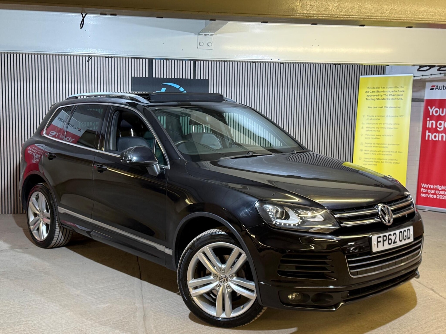 Used Volkswagen Touareg 2012 for sale - 77957925: Photo 8