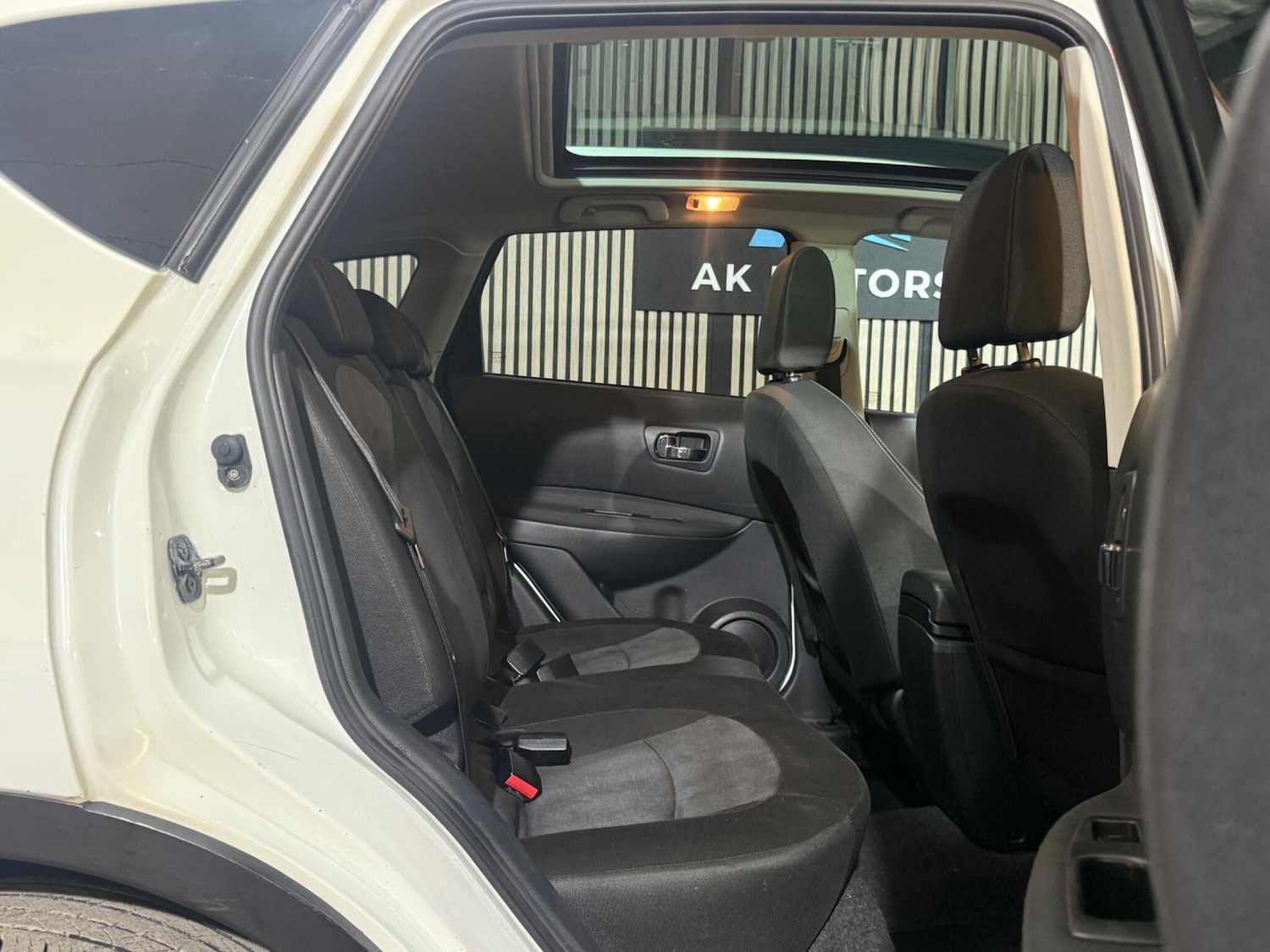 Used Nissan Qashqai for sale - 77658633: Photo 27