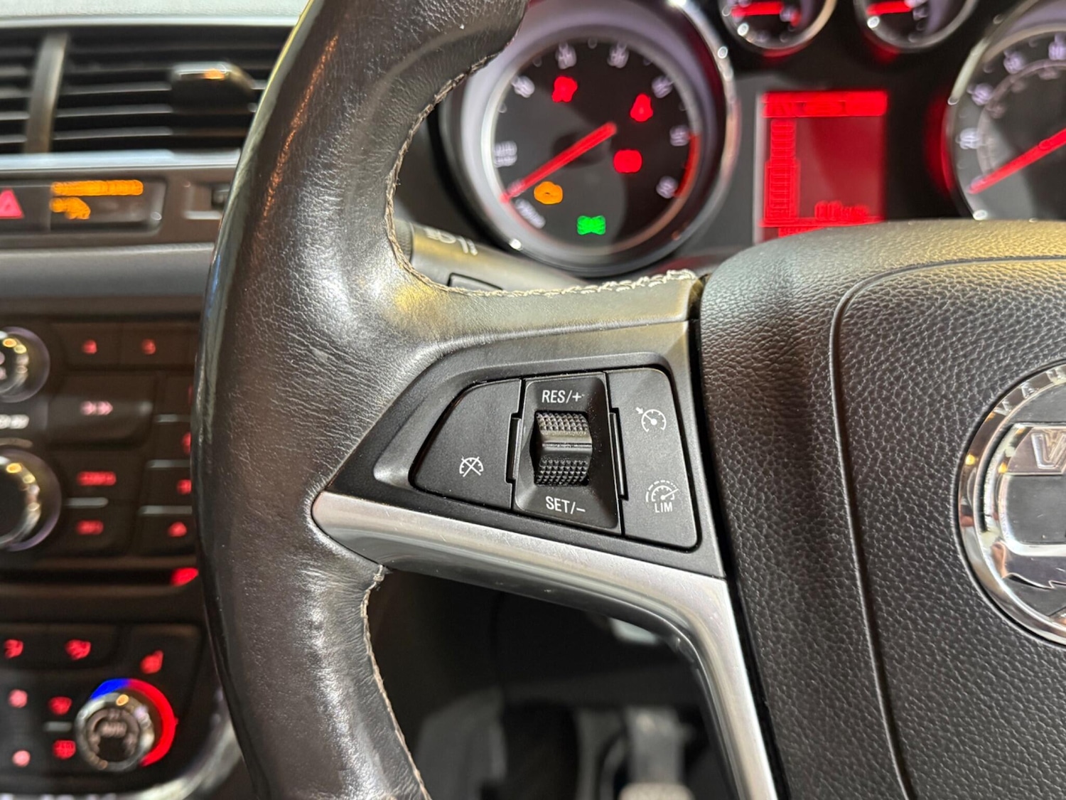 Used Vauxhall Mokka 2013 for sale - 78203876: Photo 25