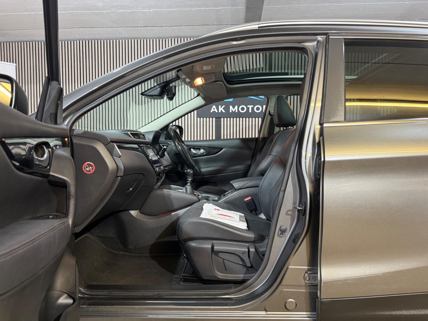 Used Nissan Qashqai 2014 for sale - 76666838: Photo 18