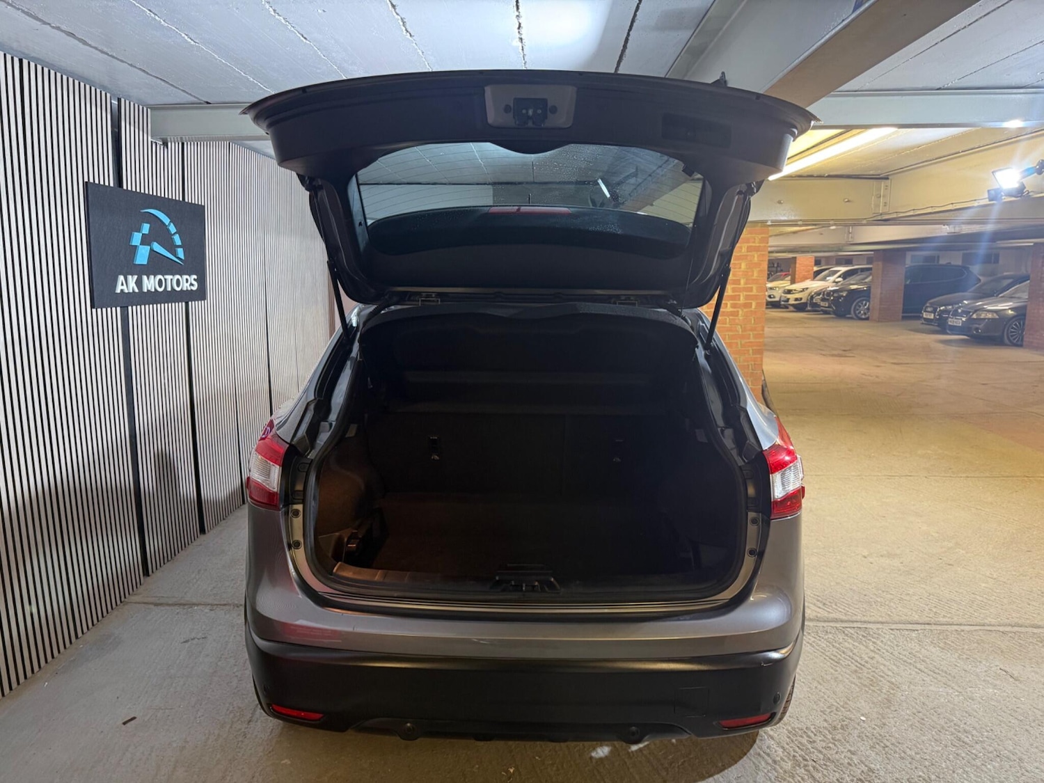 Used Nissan Qashqai 2014 for sale - 76666838: Photo 30