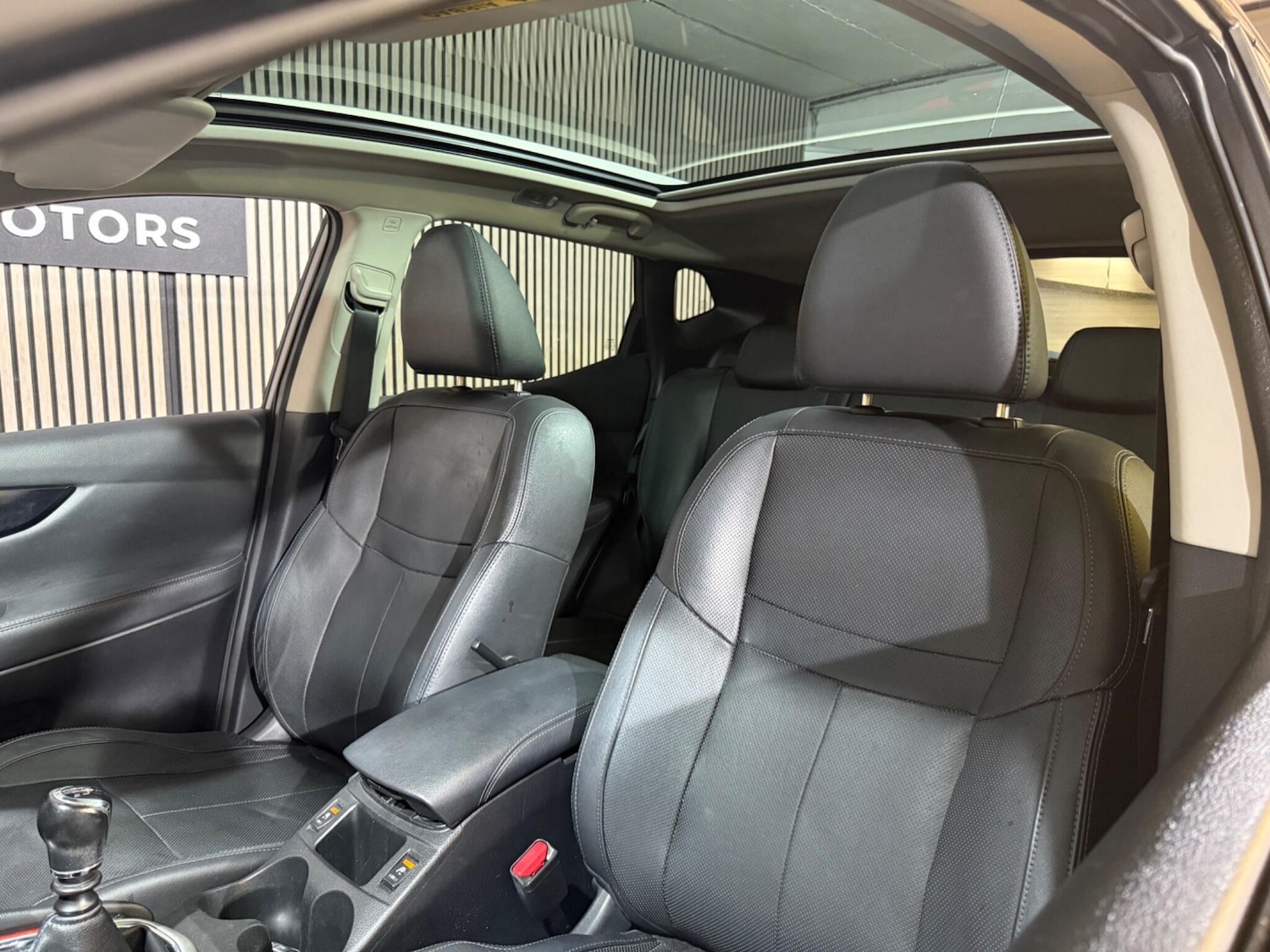 Used Nissan Qashqai 2014 for sale - 76666838: Photo 33