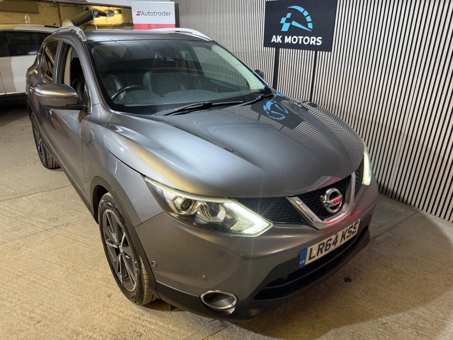 Used Nissan Qashqai 2014 for sale - 76666838: Photo 5