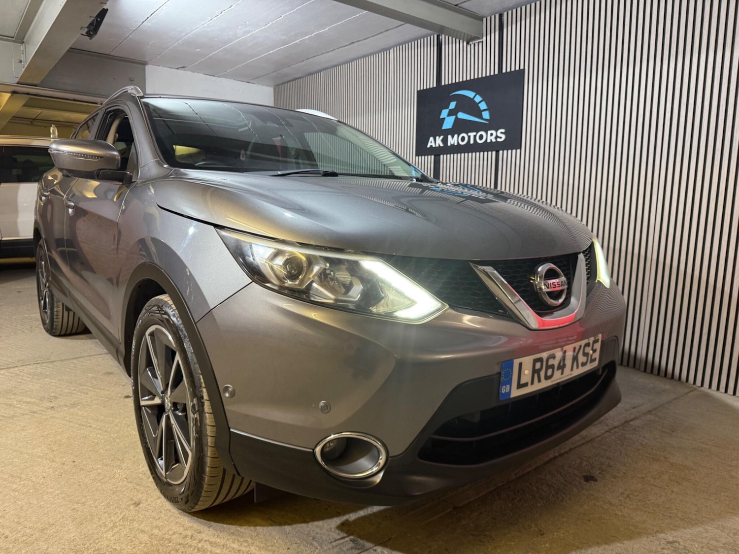 Used Nissan Qashqai 2014 for sale - 76666838: Photo 6
