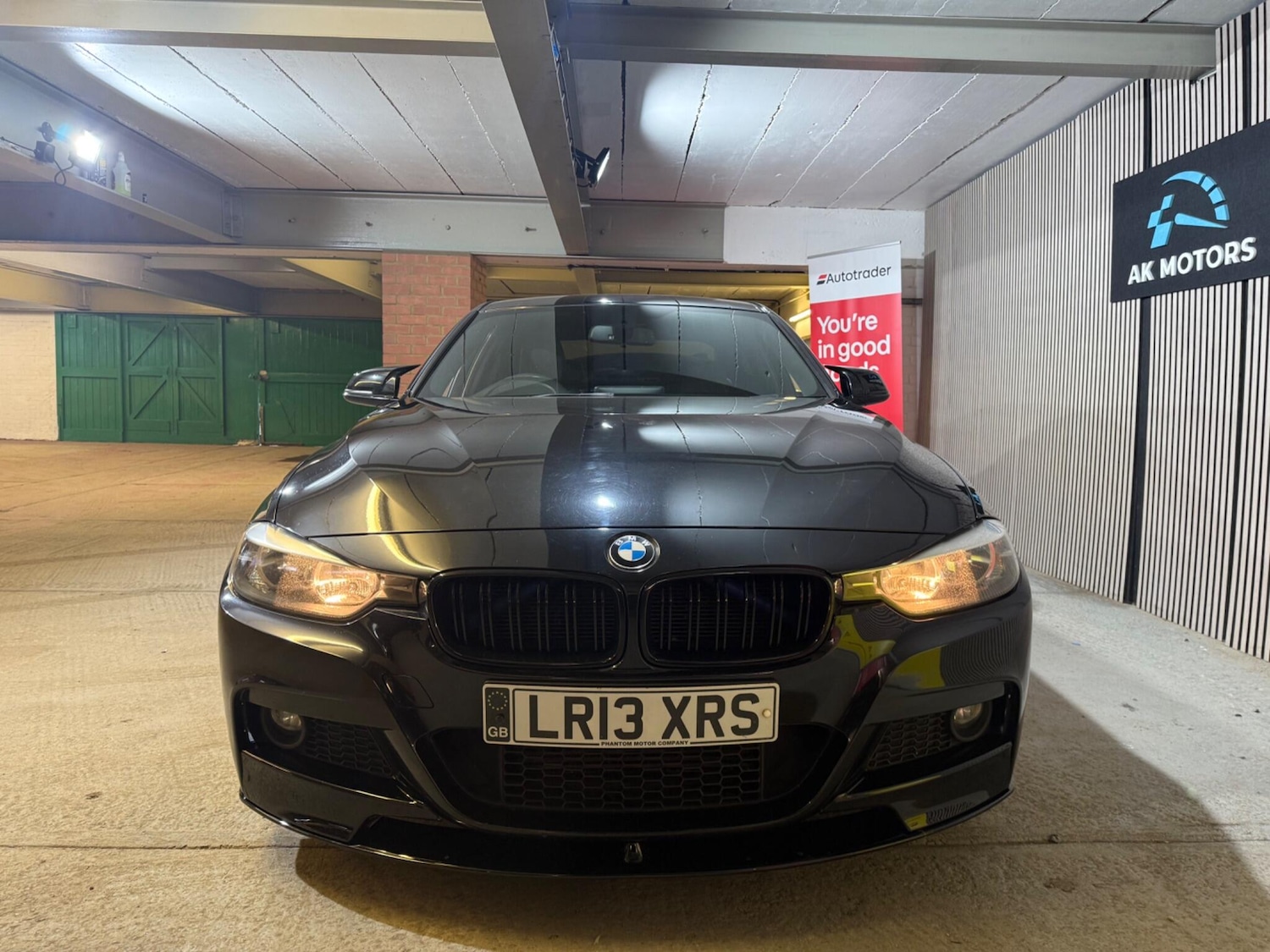 Used BMW 3 Series 2013 for sale - 77144170: Photo 2
