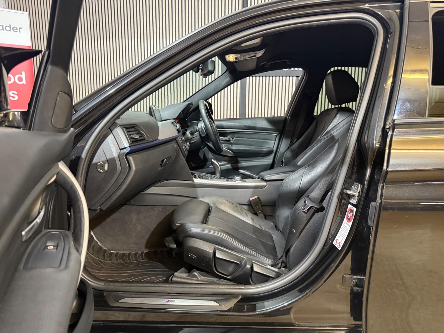 Used BMW 3 Series 2013 for sale - 77144170: Photo 43