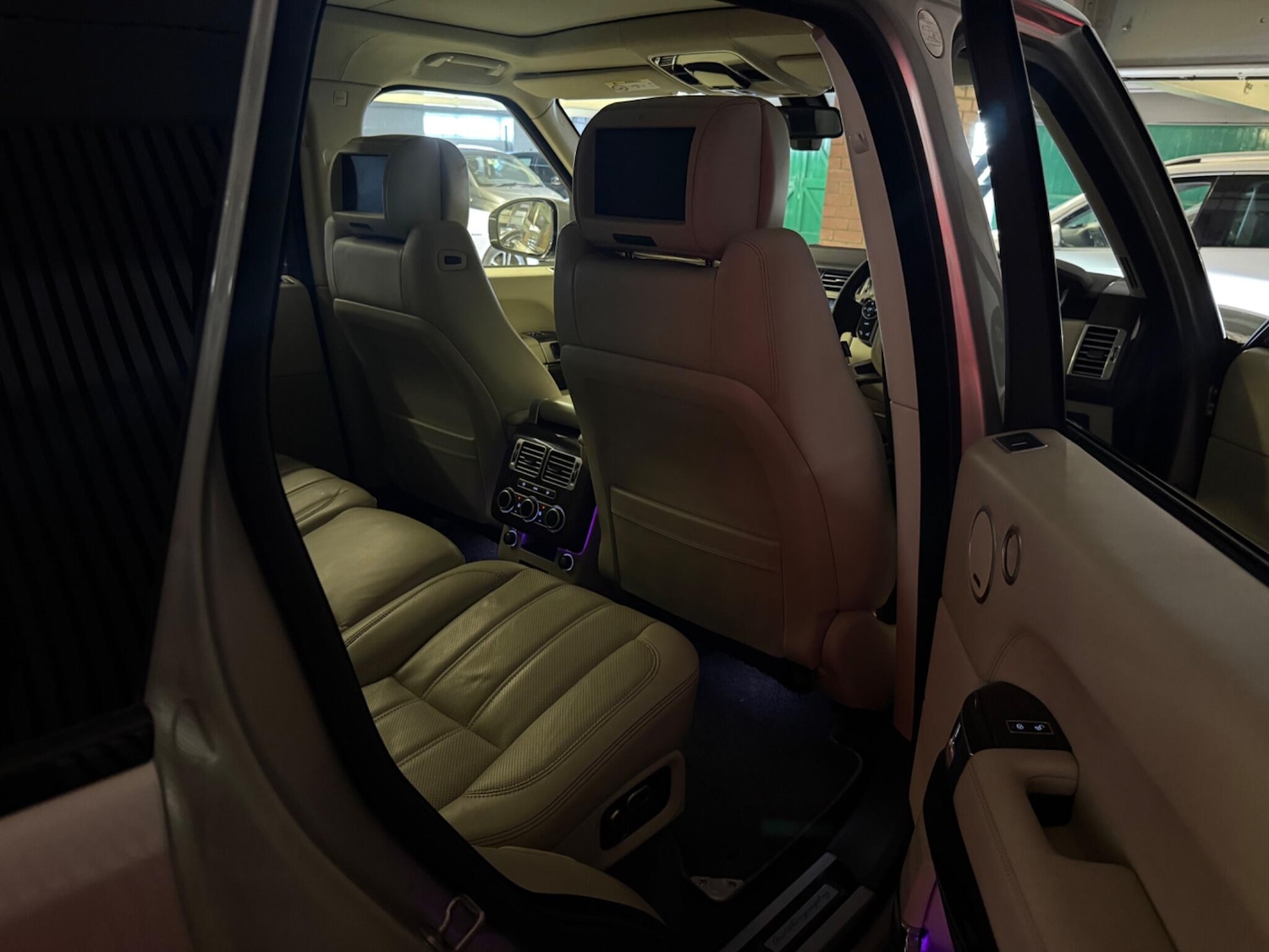 Used Land Rover Range Rover for sale - 76995870: Photo 24