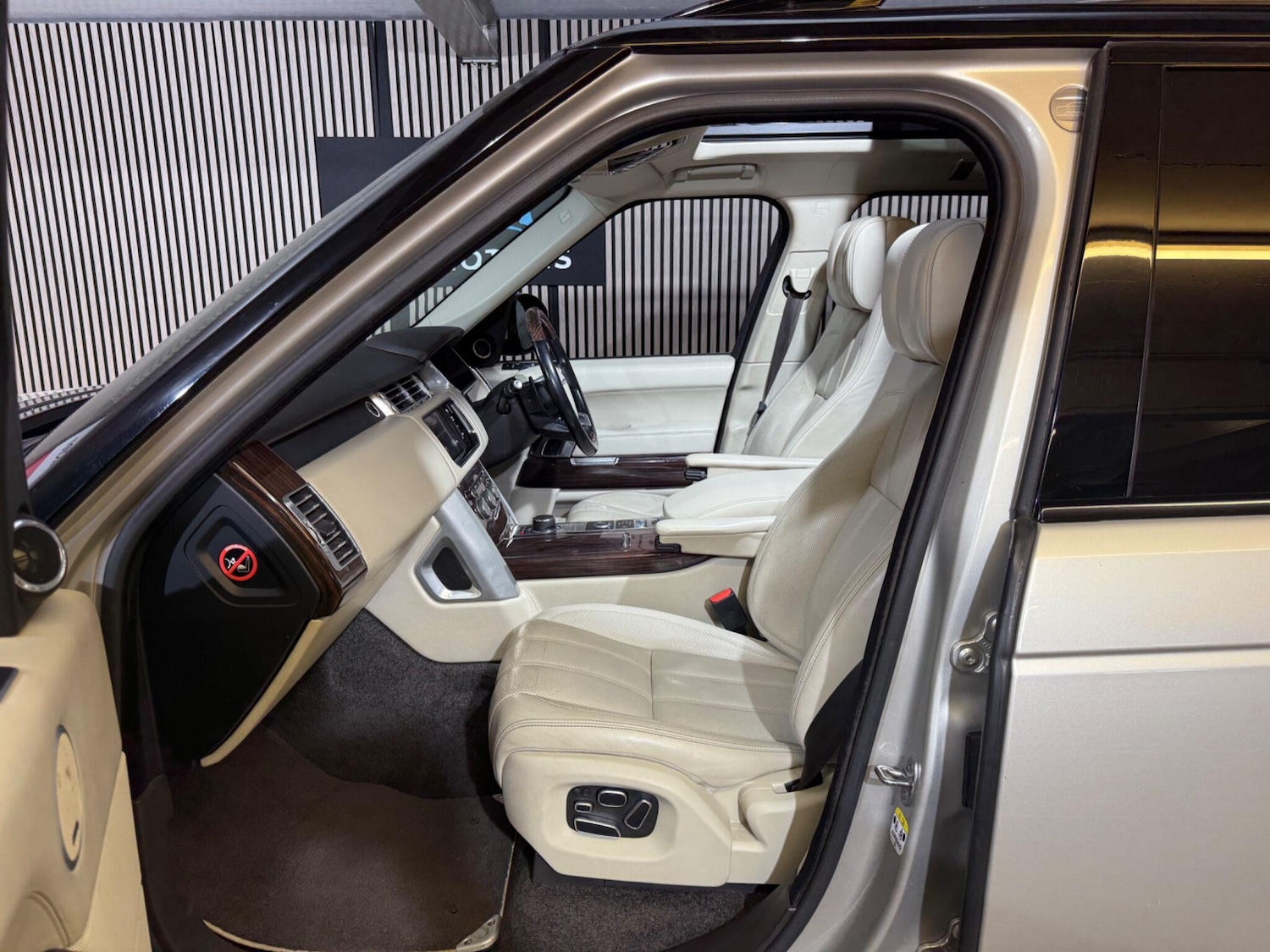 Used Land Rover Range Rover for sale - 76995870: Photo 51