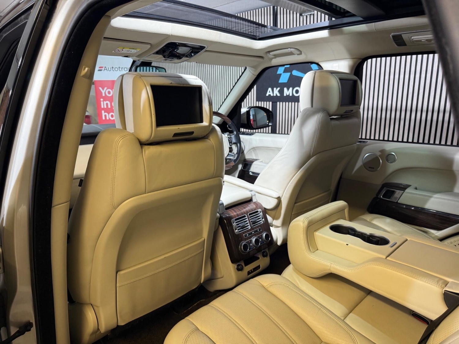 Used Land Rover Range Rover for sale - 76995870: Photo 59