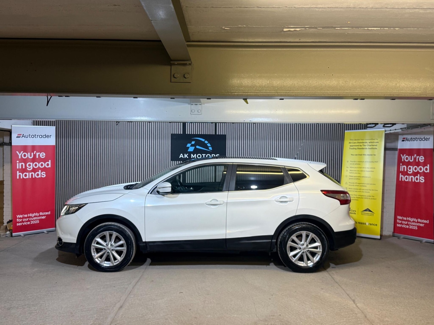 Used Nissan Qashqai 2014 for sale - 77940161: Photo 4