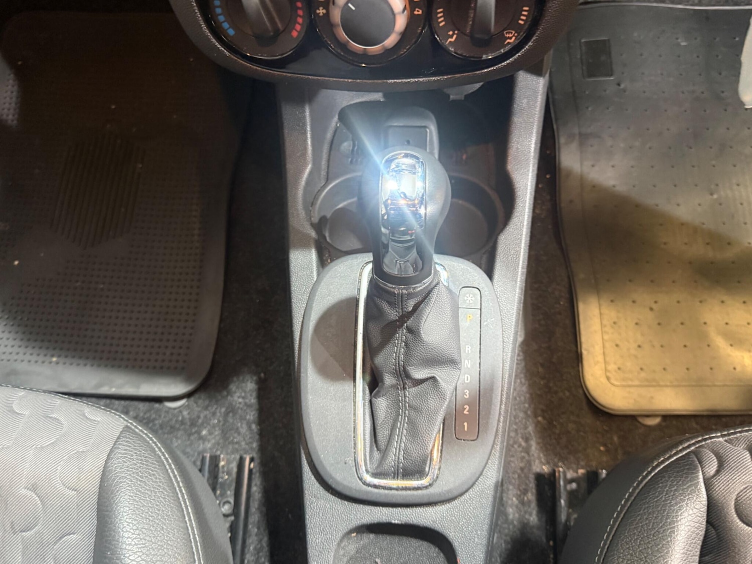 Used Vauxhall Corsa 2013 for sale - 78062910: Photo 21