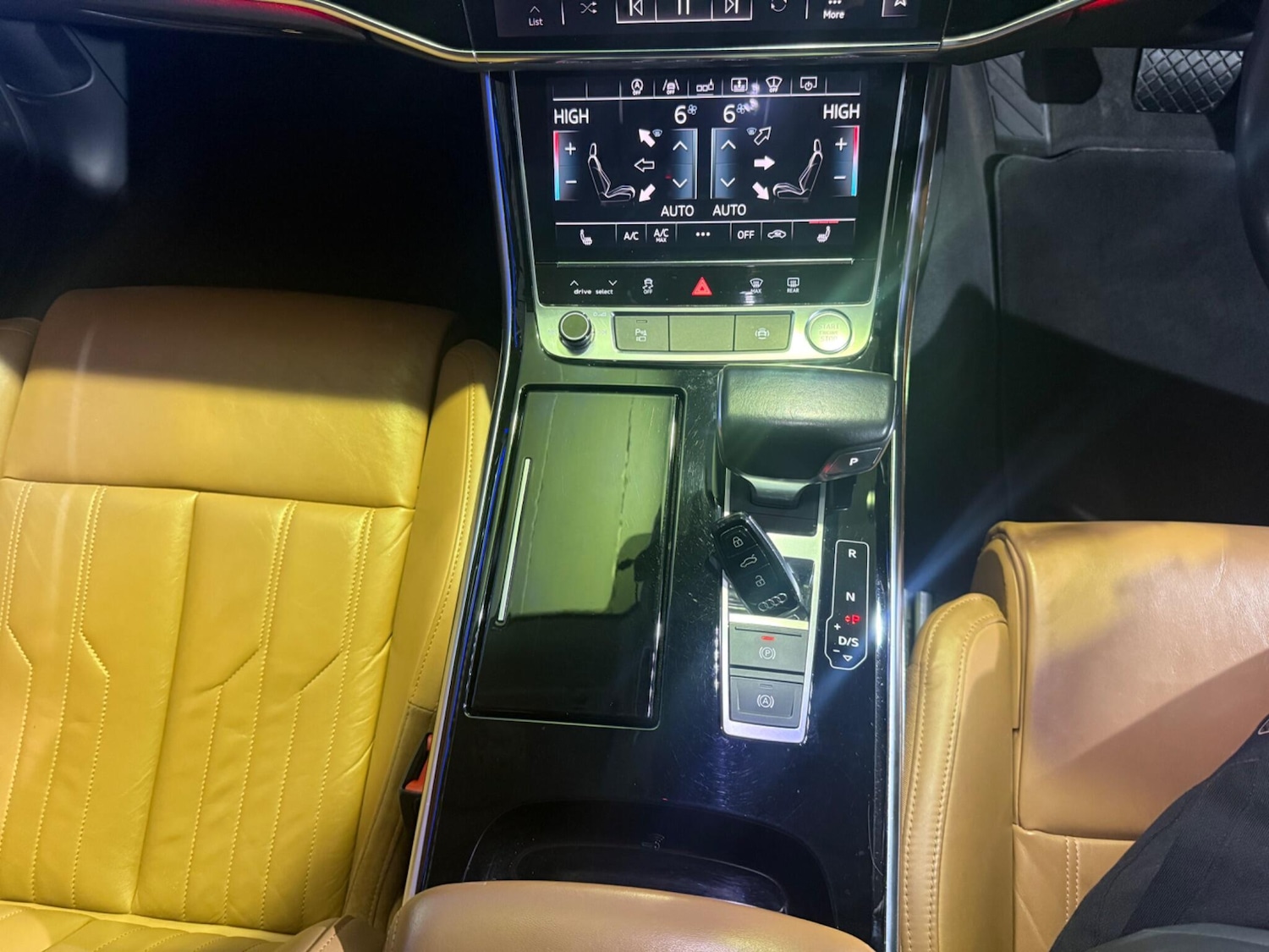 Used Audi A8 2018 for sale - 77634002: Photo 68