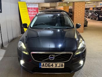 Used Volvo V40 2014 for sale - 79645353: Photo