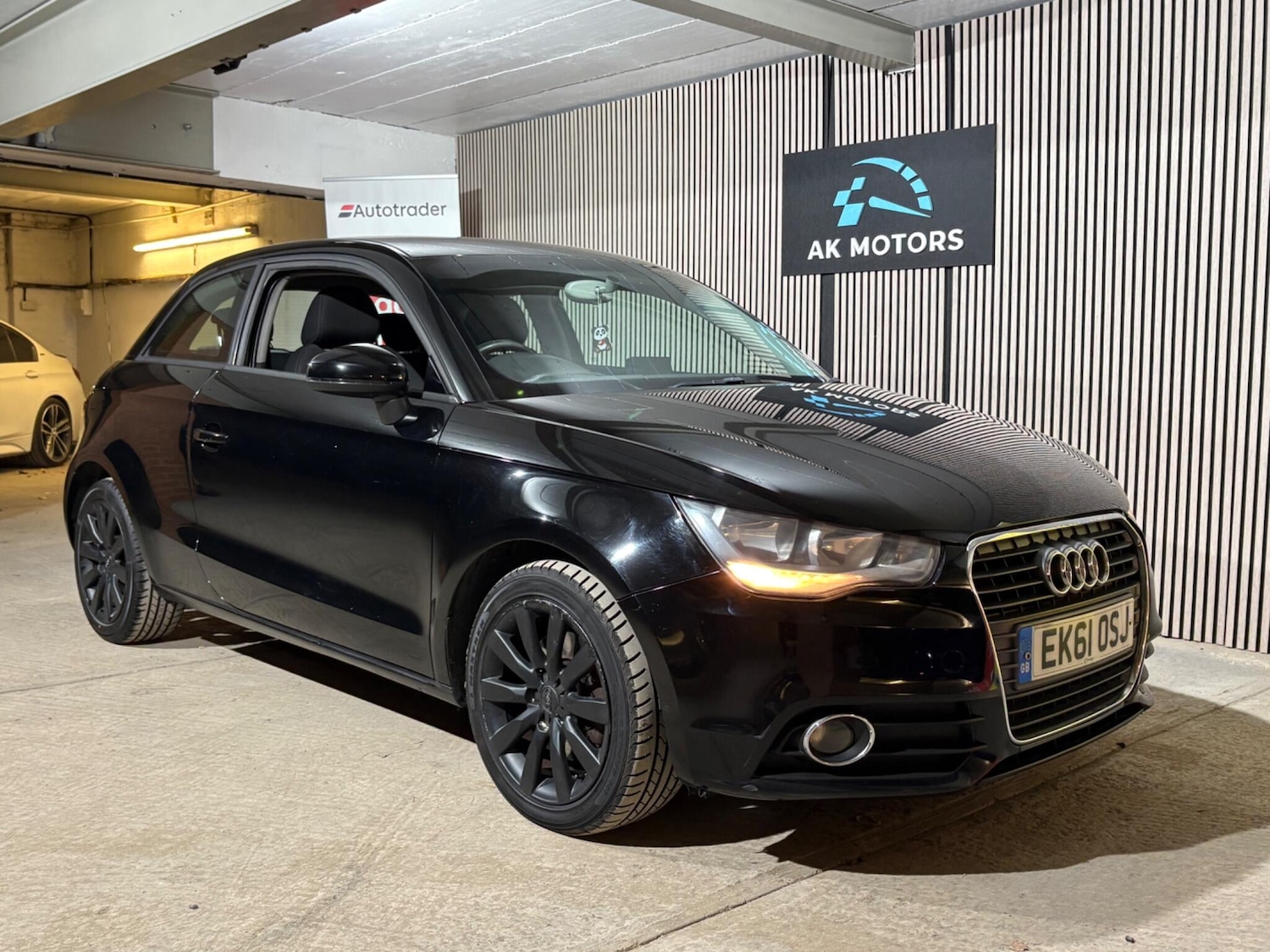Used Audi A1 2011 for sale - 77351332: Photo 11