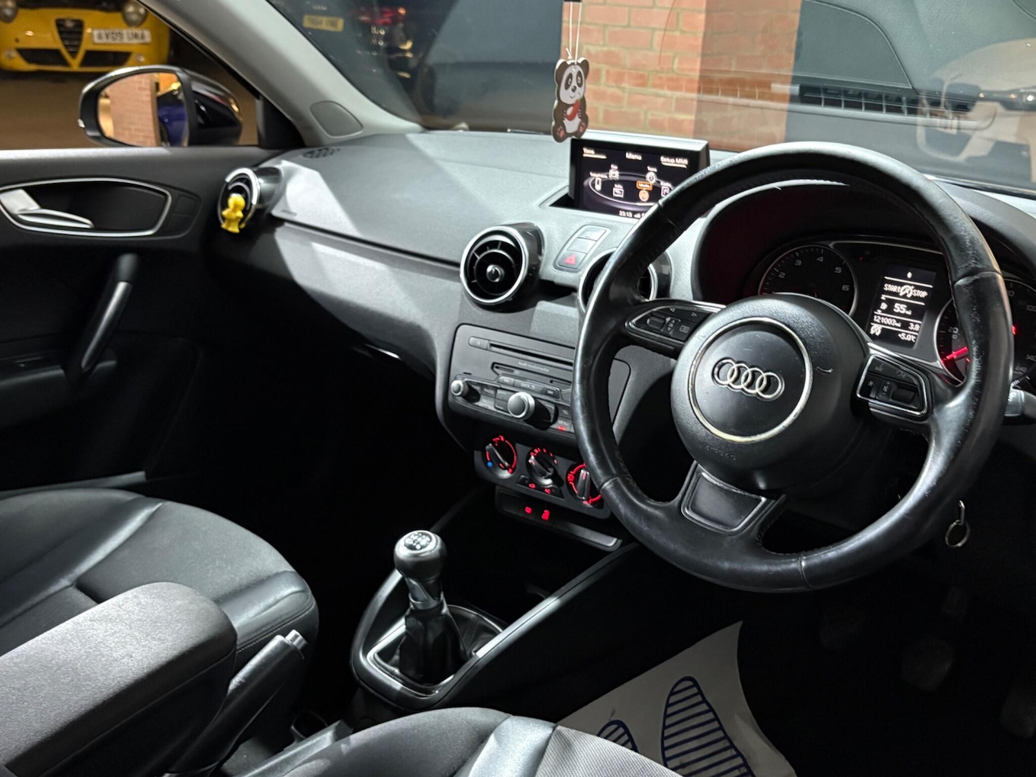 Used Audi A1 2011 for sale - 77351332: Photo 26