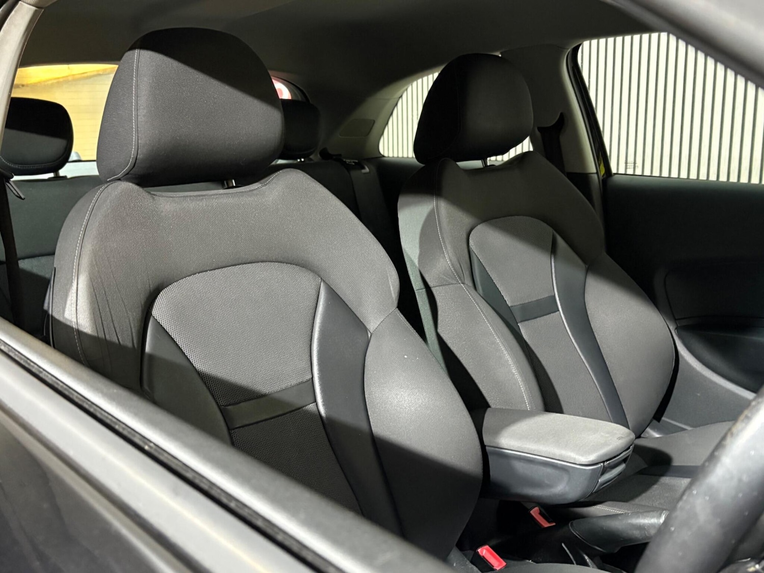 Used Audi A1 2011 for sale - 77351332: Photo 27