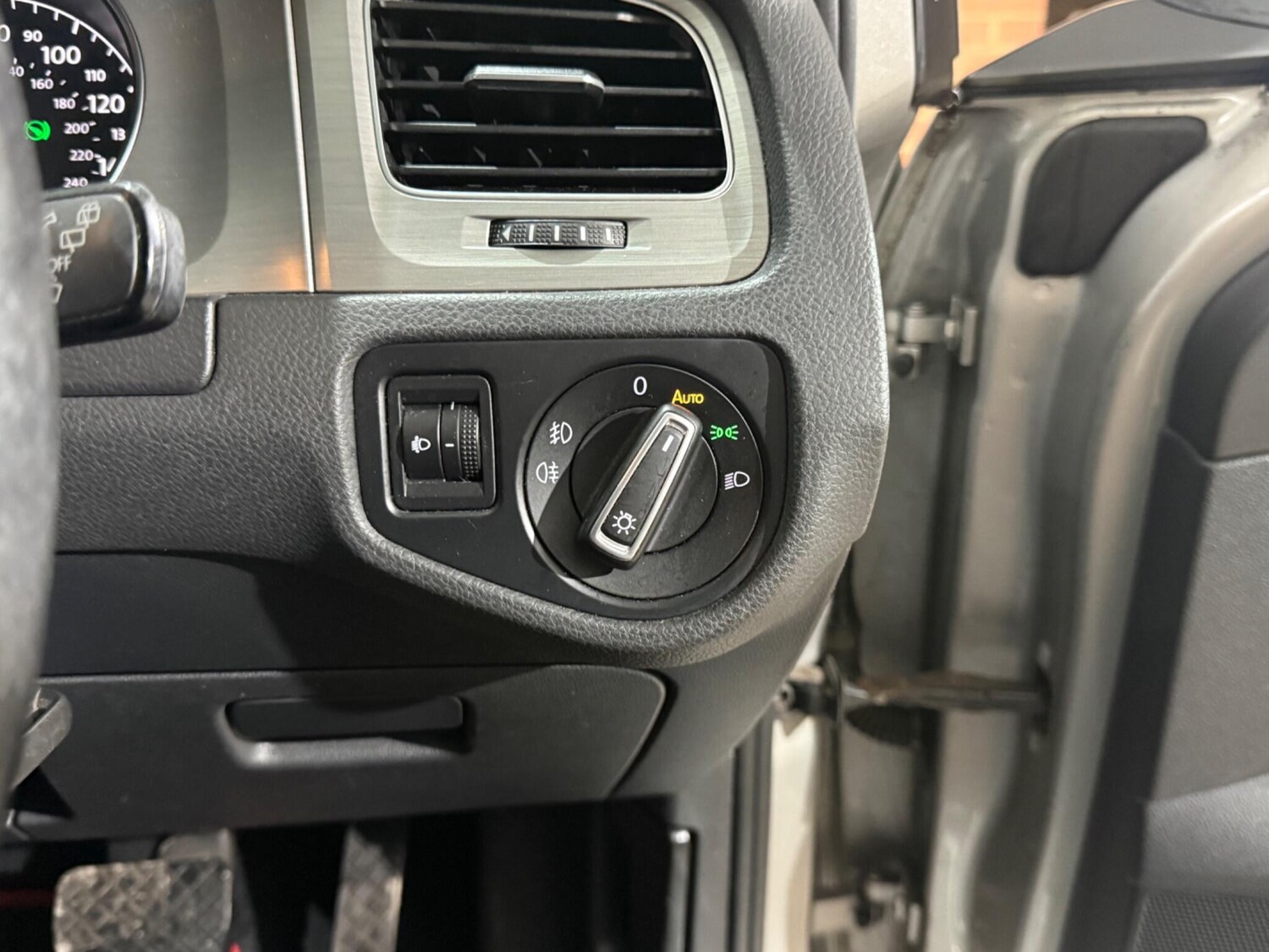 Used Volkswagen Golf for sale - 77497328: Photo 30