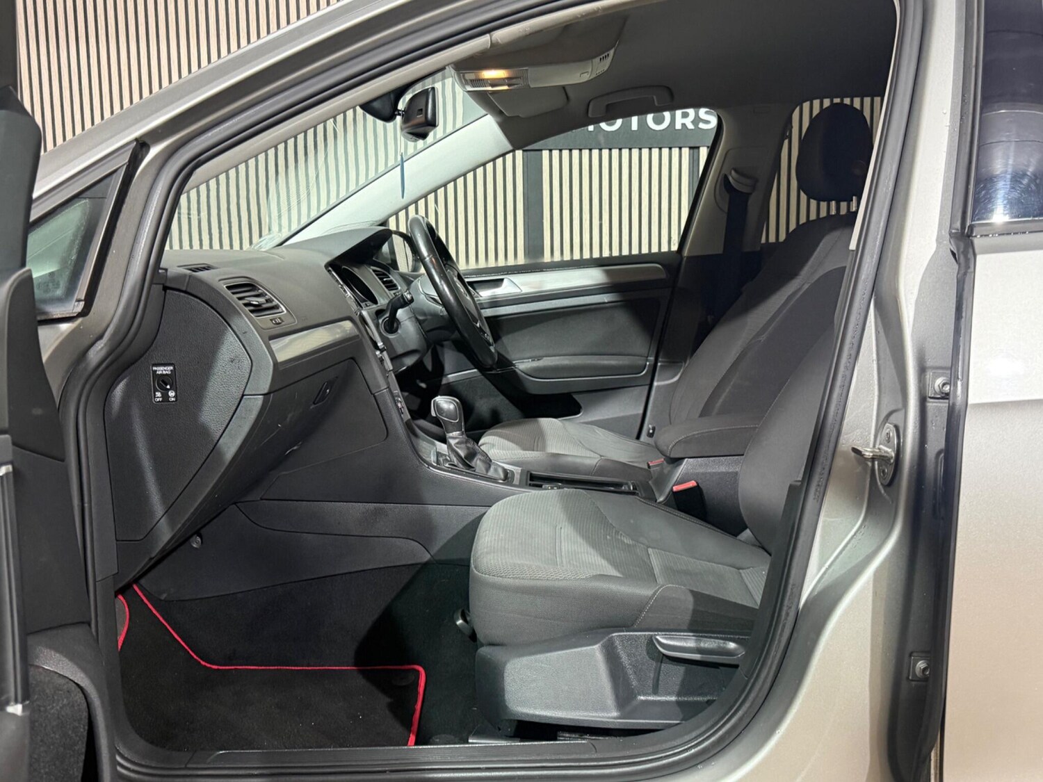 Used Volkswagen Golf for sale - 77497328: Photo 42