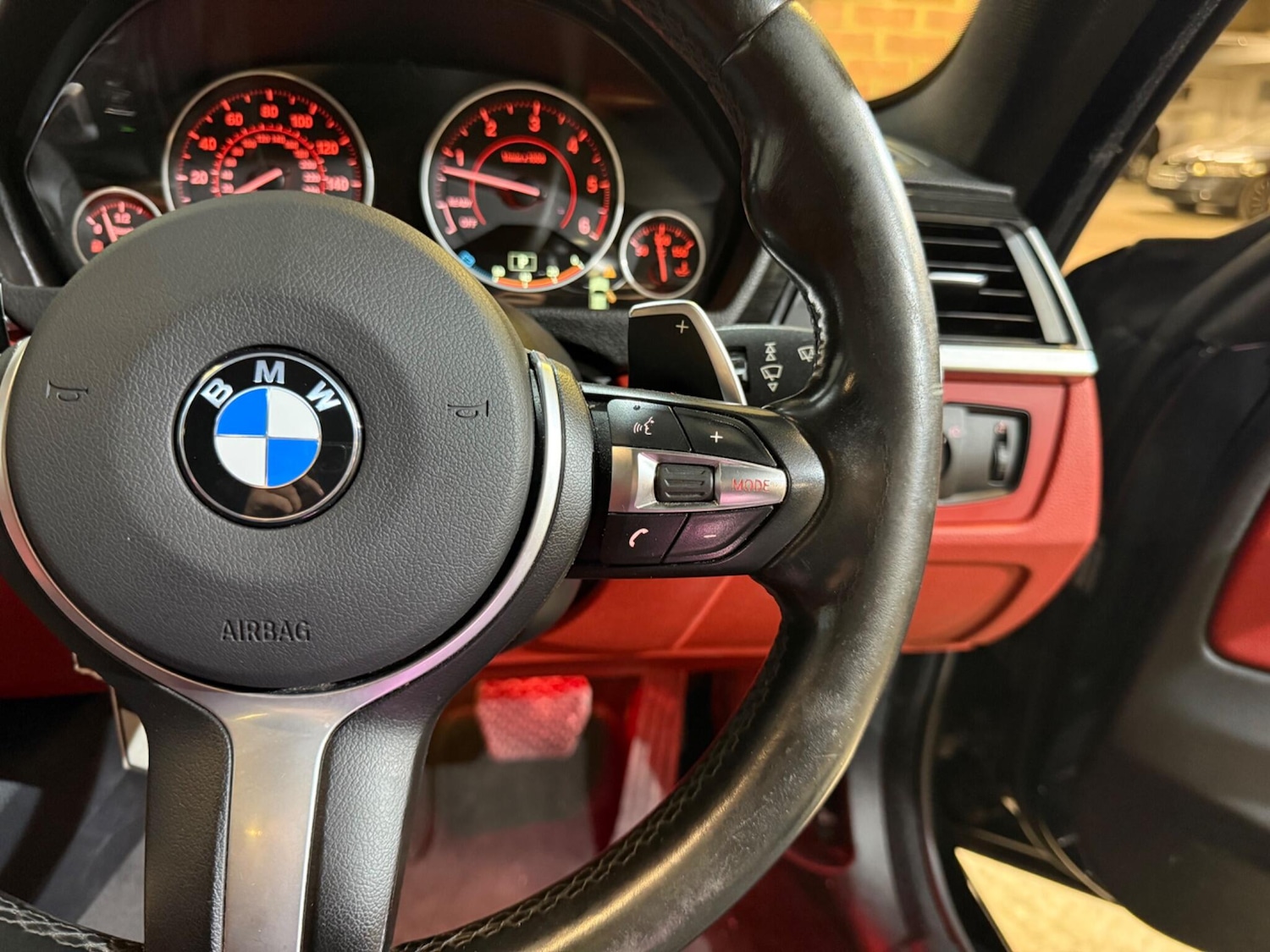 Used BMW 4 Series 2015 for sale - 76591952: Photo 56