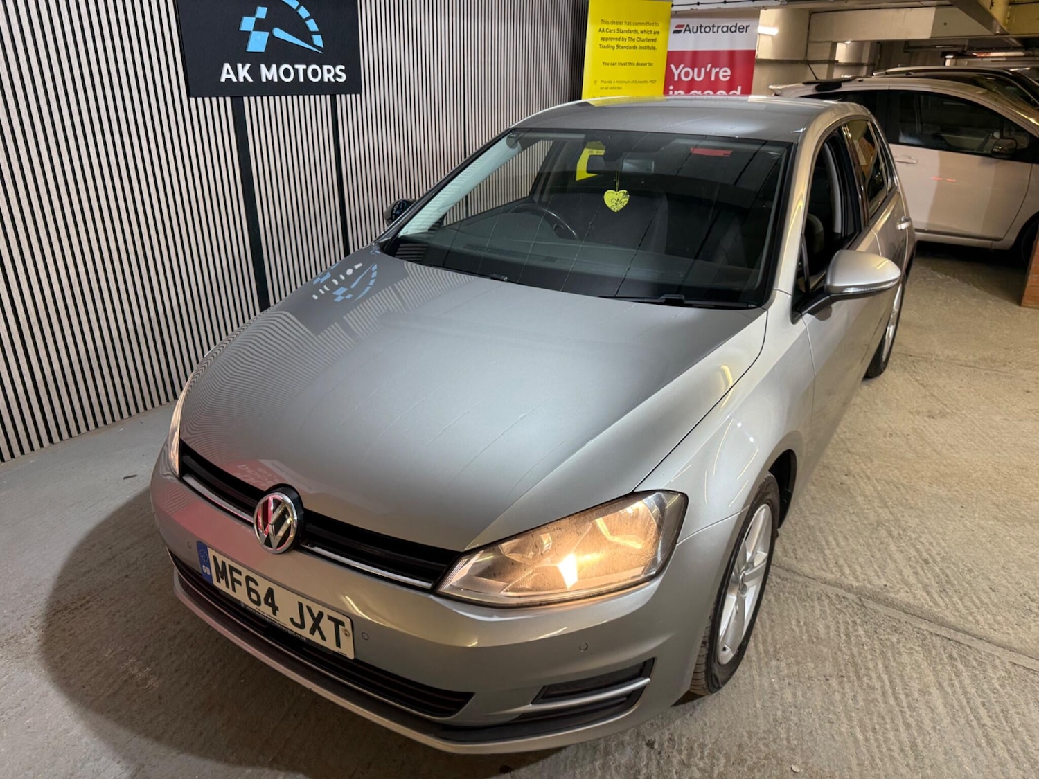 Used Volkswagen Golf 2014 for sale - 76512634: Photo 2