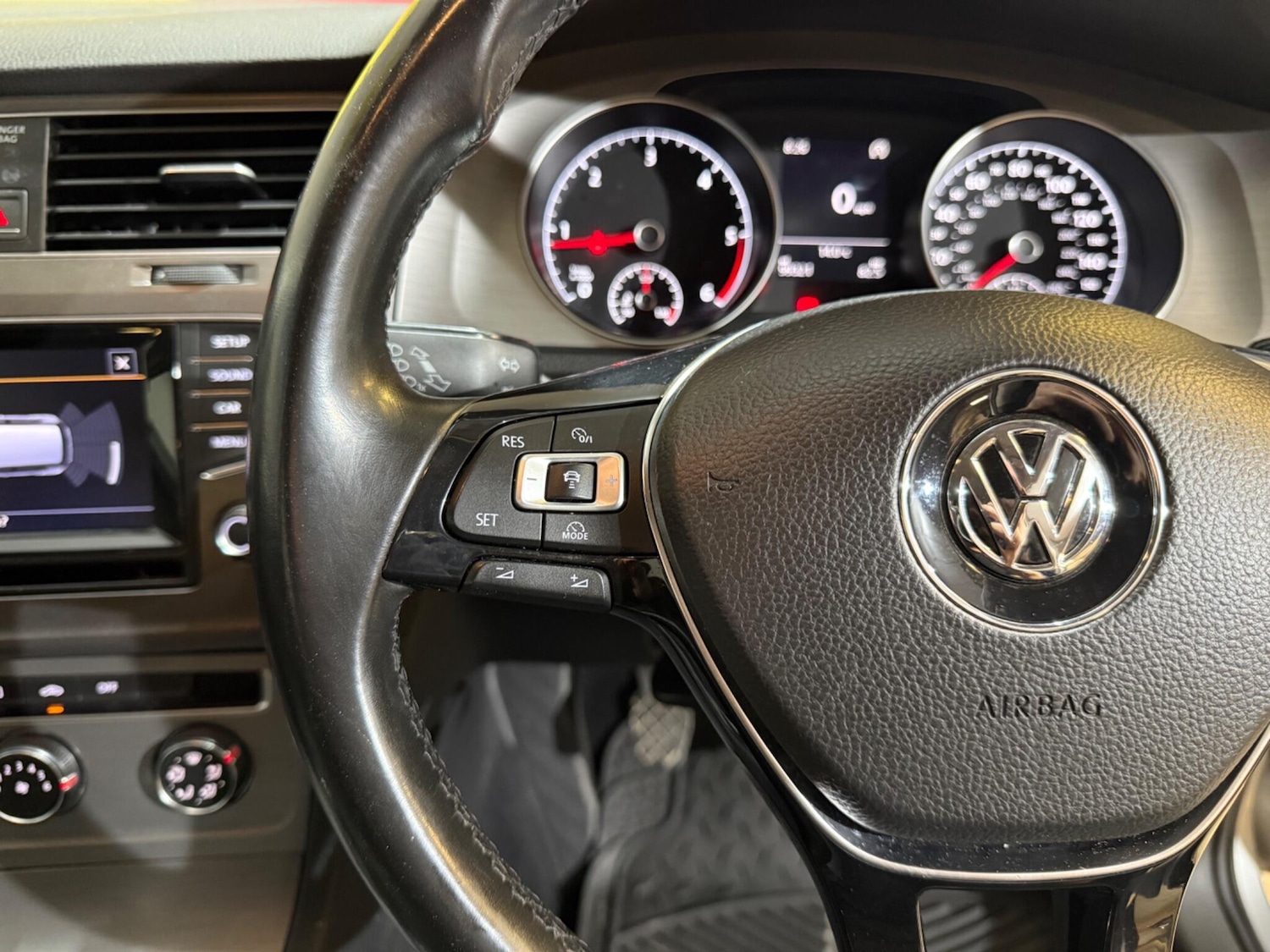 Used Volkswagen Golf 2014 for sale - 76512634: Photo 38