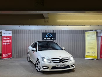 Used Mercedes-Benz C Class 2011 for sale - 79292479: Photo