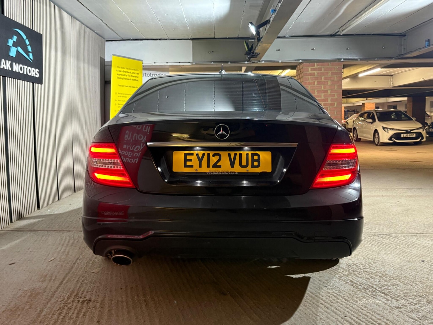 Used Mercedes-Benz C Class 2012 for sale - 77343986: Photo 17